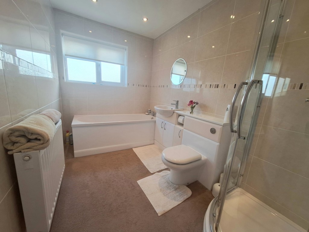 Moggerhanger, Bedford