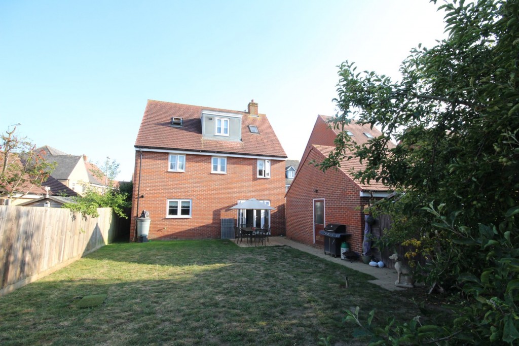 Bose Avenue, Biggleswade, Bedfordshire