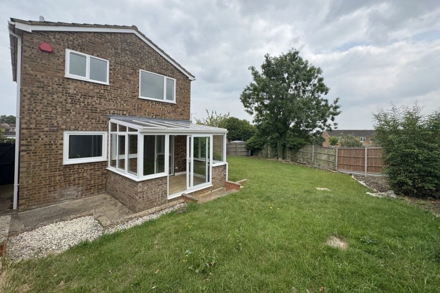3 bedroom House for Sale Osprey Road, Flitwick, Bedford