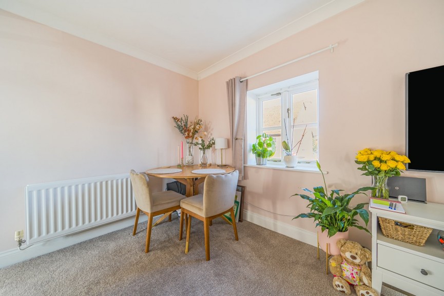 Dove House Drive, Henlow, Bedfordshire
