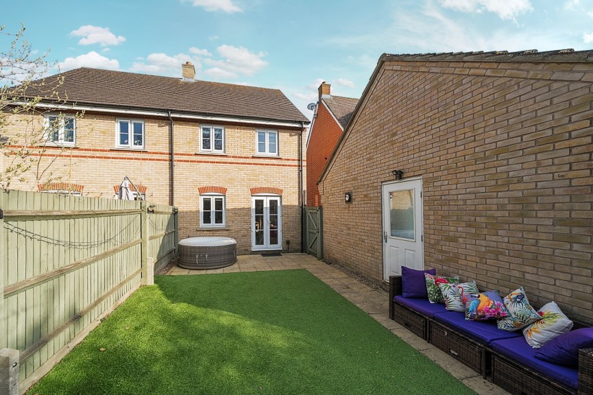 Comfrey Road, Stotfold, Bedfordshire