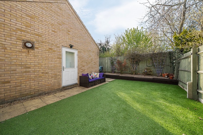 Comfrey Road, Stotfold, Bedfordshire
