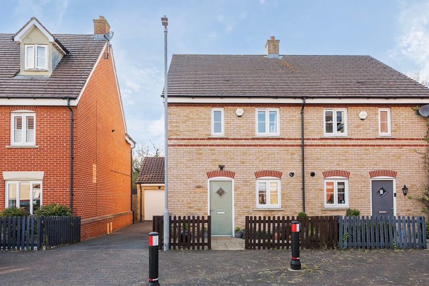 Comfrey Road, Stotfold, Bedfordshire