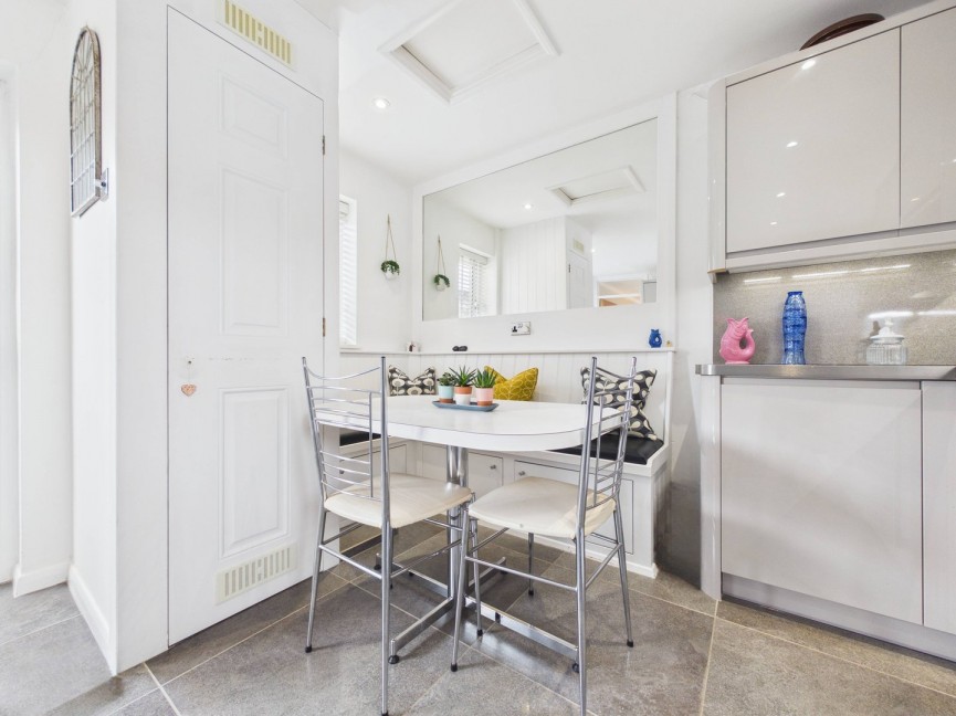 3 bedroom Bungalow for Sale Bassingbourn, Royston, Cambridgeshire