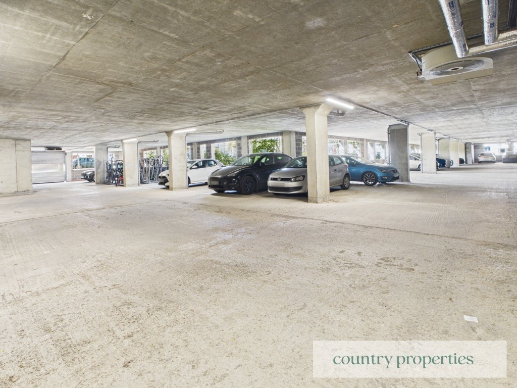 Broadwater Road, Welwyn Garden City, Hertfordshire