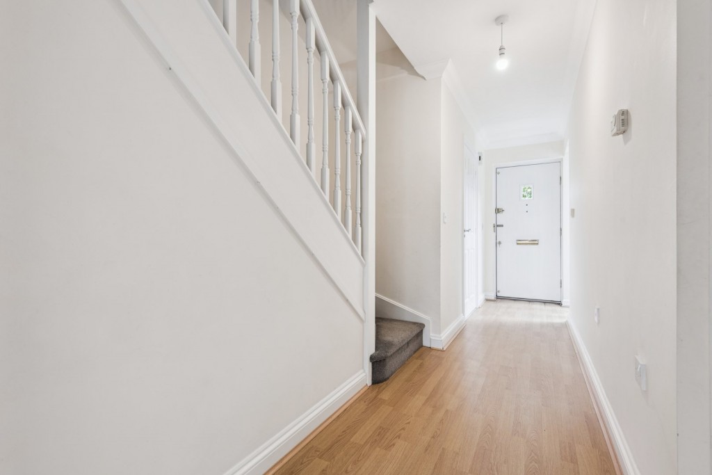 Ninesprings Way, Hitchin, Hertfordshire