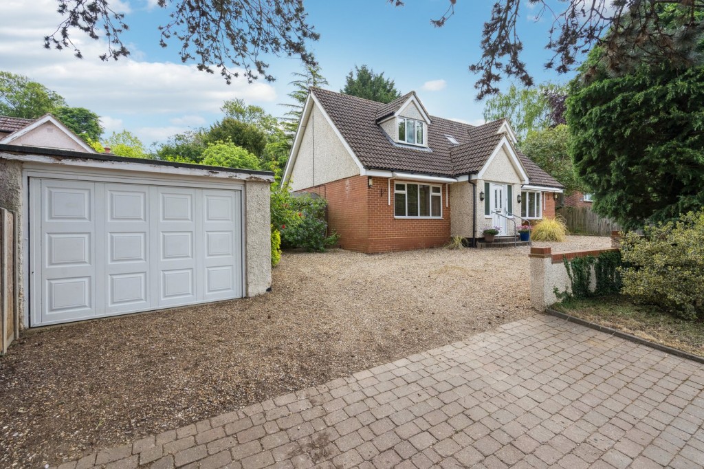 Benslow Lane, Hitchin, Hertfordshire