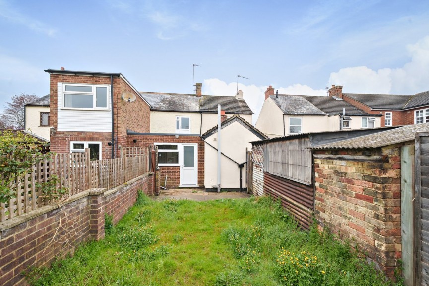 Ampthill Road, Shefford, Bedfordshire