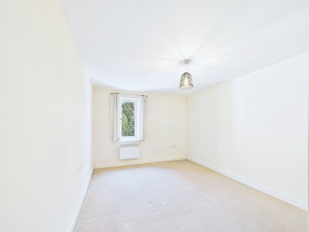Walsworth Road, HITCHIN, Hertfordshire