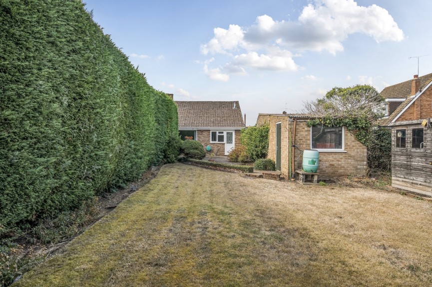 2 bedroom Bungalow for Sale Gravel Pit Road, Flitwick, Bedfordshire