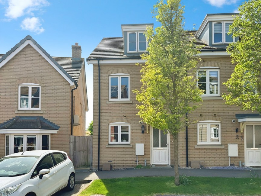 Sassoon Drive, ROYSTON, Hertfordshire