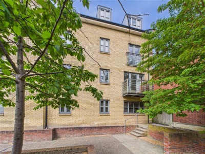 Coopers Yard, Hitchin, Hertfordshire