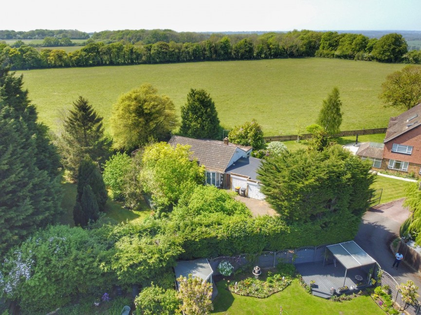 2 bedroom Bungalow for Sale Streatley, Bedfordshire