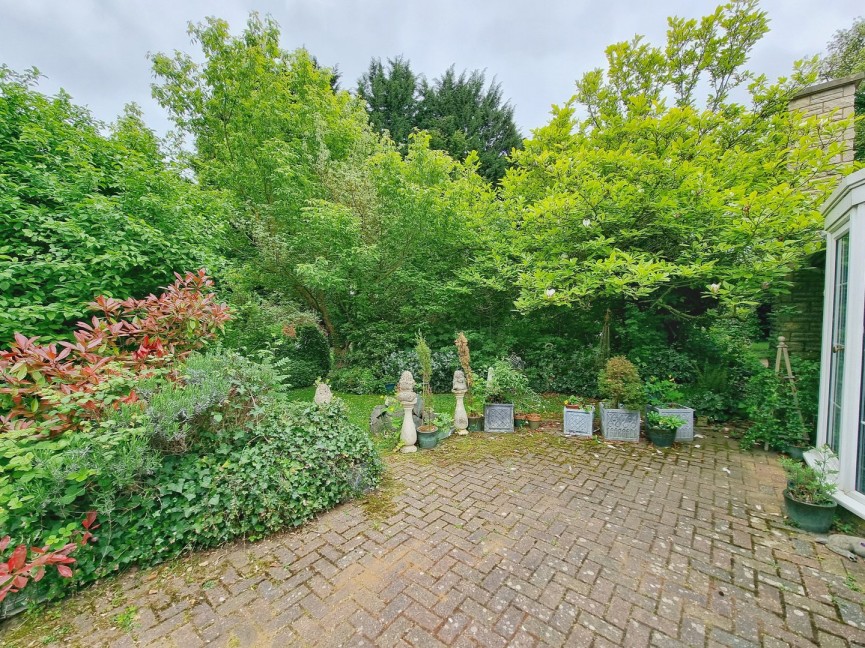 2 bedroom Bungalow for Sale Streatley, Bedfordshire