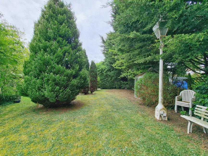 2 bedroom Bungalow for Sale Streatley, Bedfordshire