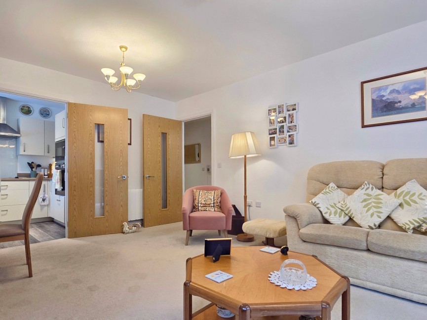 2 bedroom Flat for Sale Ampthill, Bedfordshire