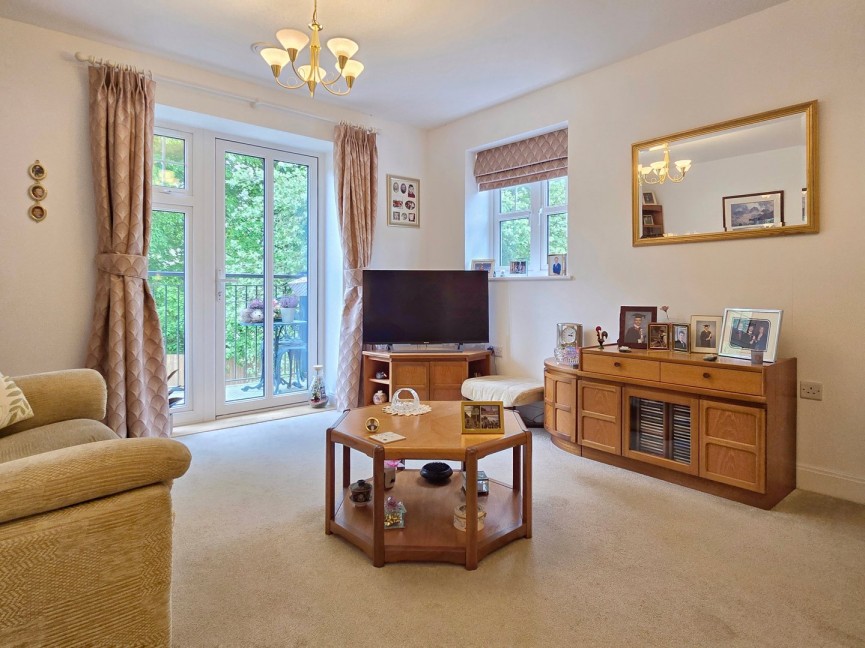 2 bedroom Flat for Sale Ampthill, Bedfordshire