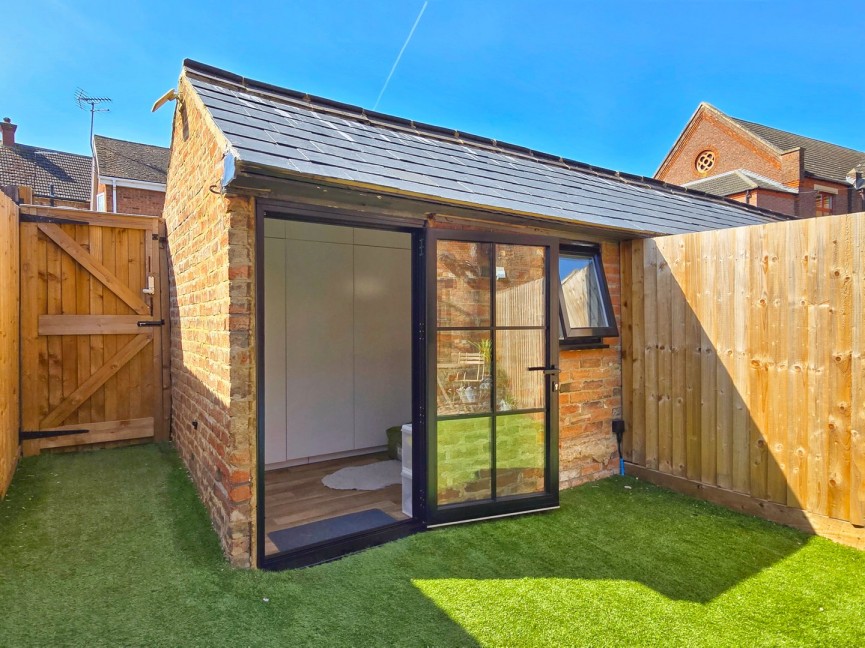 Ampthill, Bedfordshire