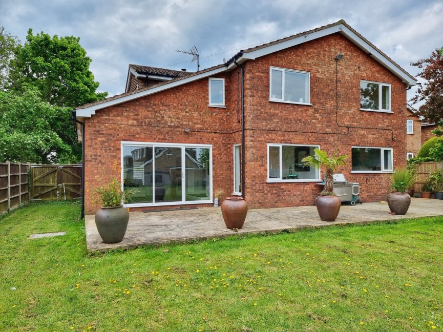 4 bedroom House for Sale Haynes, Bedfordshire
