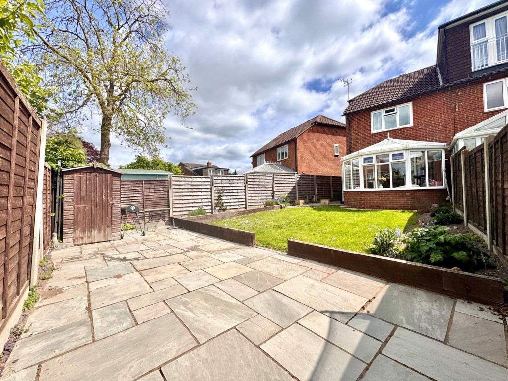 Walnut Avenue, Baldock, Hertfordshire