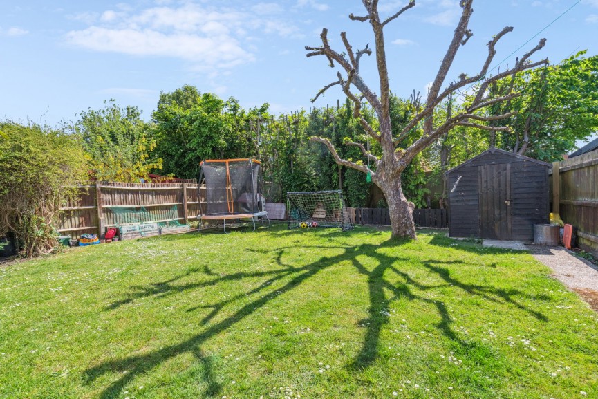 Stotfold Road, Church End, Arlesey, Bedfordshire