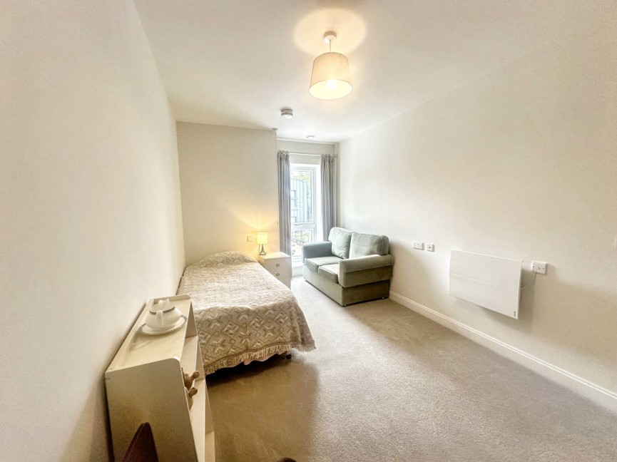 2 bedroom Flat for Sale Baldock