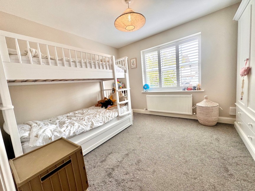 2 bedroom Flat for Sale Church Street, Baldock, Herts