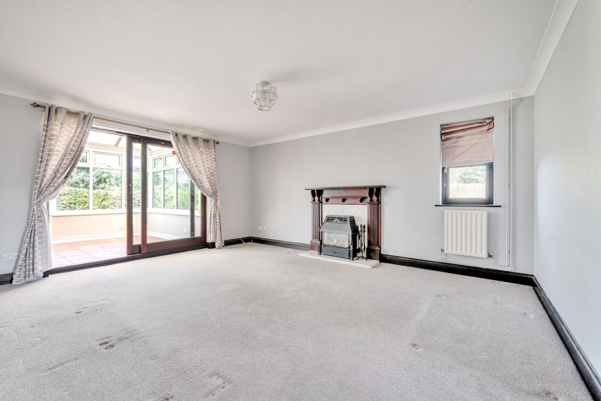 Elizabeth Court, Henlow, Bedfordshire