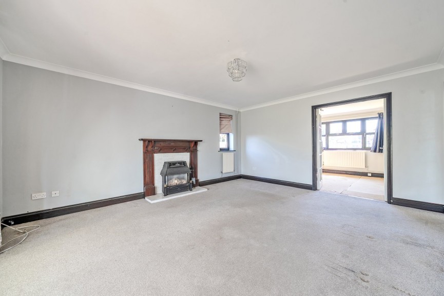 Elizabeth Court, Henlow, Bedfordshire