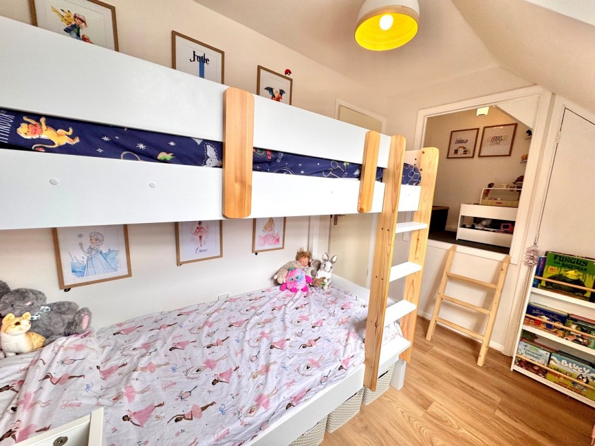2 bedroom House for Sale Page Close, Baldock, Hertfordshire