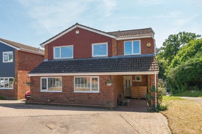 Kingfisher Road, Flitwick, Bedfordshire
