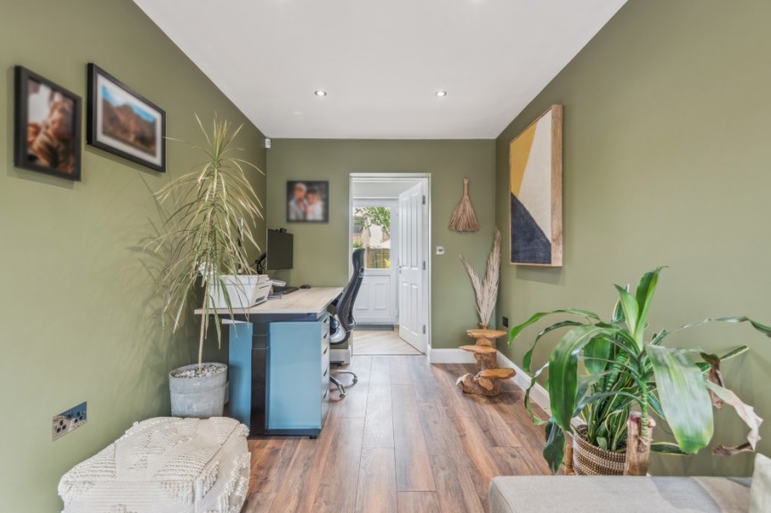 Station Close, Henlow, Bedfordshire