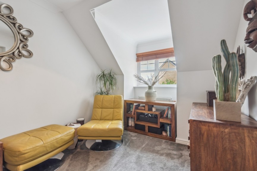 Station Close, Henlow, Bedfordshire