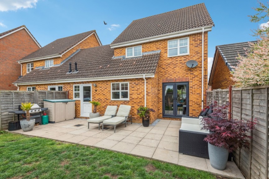 Station Close, Henlow, Bedfordshire