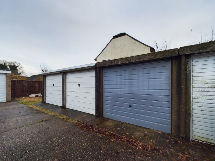 3 bedroom House for Sale Ickleford, Hitchin, Hertfordshire