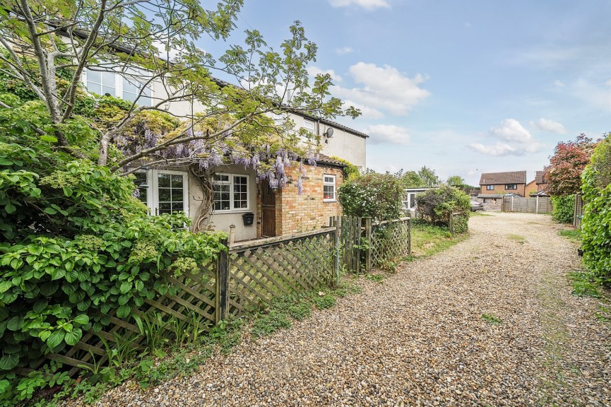 Leighton Road, Toddington, Bedfordshire