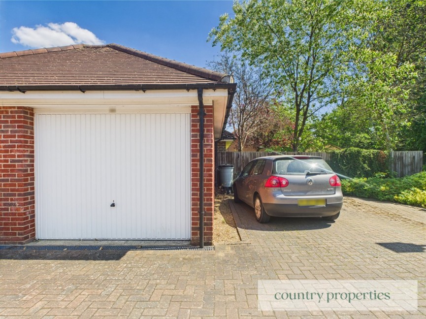 Parkway, Welwyn Garden City, Hertfordshire