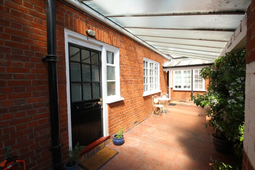 1 bedroom Flat for Sale Sollershott Hall, Letchworth Garden City, Hertfordshire