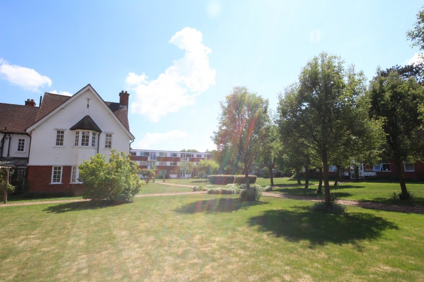 1 bedroom Flat for Sale Sollershott Hall, Letchworth Garden City, Hertfordshire