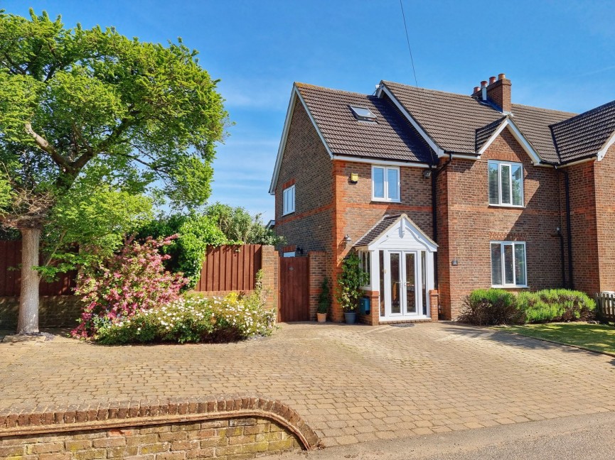 Great Bramingham Lane, Luton, Bedfordshire