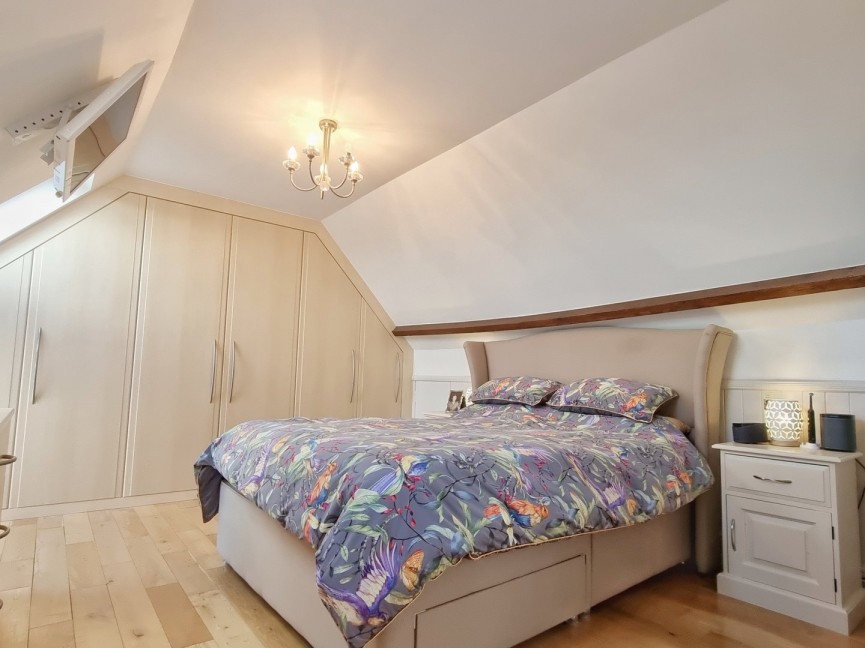 Great Bramingham Lane, Luton, Bedfordshire