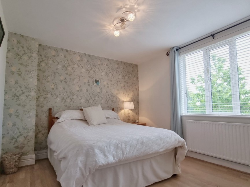 Great Bramingham Lane, Luton, Bedfordshire