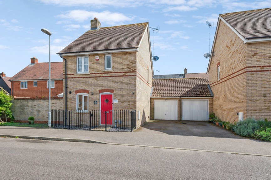 3 bedroom House for Sale Daisy Lane, Stotfold, Bedfordshire