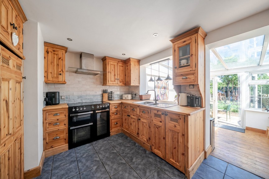 High Road, Shillington, Bedfordshire
