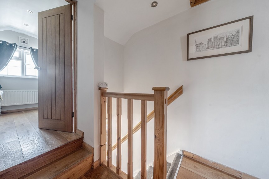 High Road, Shillington, Bedfordshire
