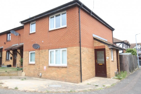 Bryant Way, Toddington, Bedfordshire
