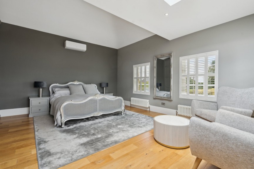 4 bedroom House for Sale The Baulk, Biggleswade, Bedfordshire
