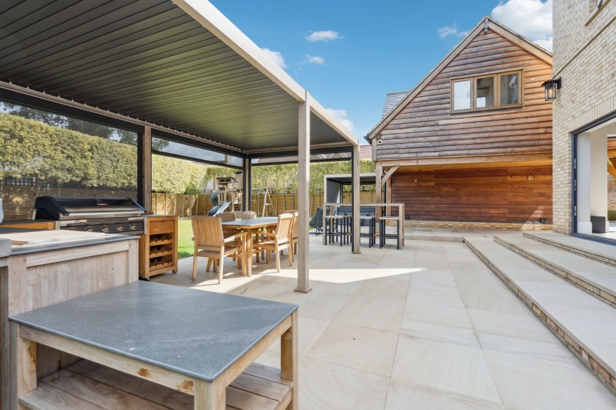 4 bedroom House for Sale The Baulk, Biggleswade, Bedfordshire
