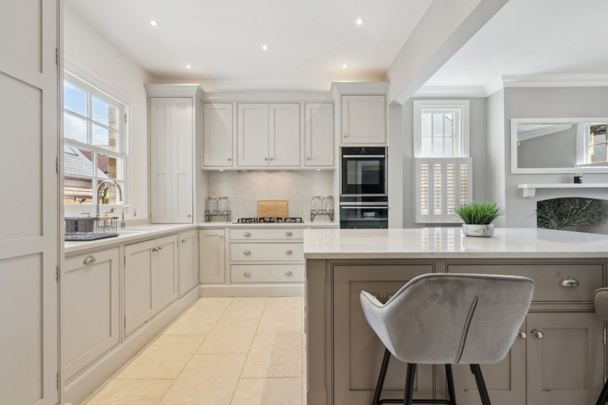 4 bedroom House for Sale The Baulk, Biggleswade, Bedfordshire