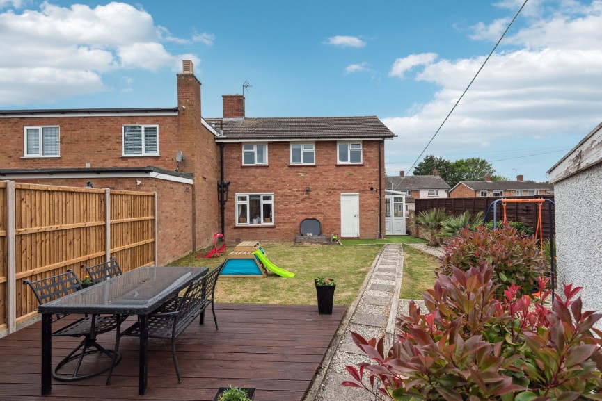 Carters Way, Arlesey, Bedfordshire